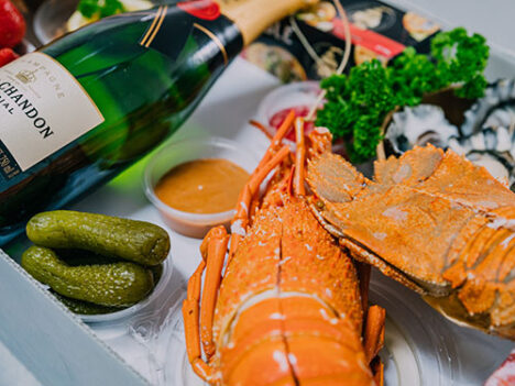 seafood gatherer hamper